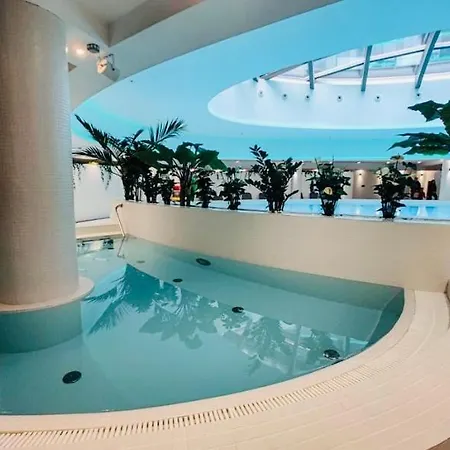 Hanza Tower 511 Basen, Sauna, Jacuzzi アパート シュチェチン