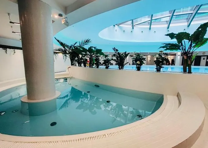 Hanza Tower 511 Basen, Sauna, Jacuzzi דירה שצ'צ'ין