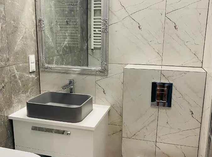 Hanza Tower 511 Basen, Sauna, Jacuzzi דירה