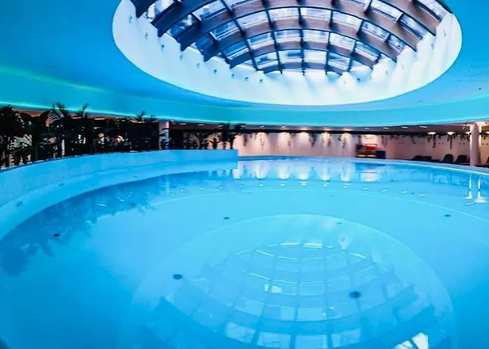 Hanza Tower 511 Basen, Sauna, Jacuzzi Apartment